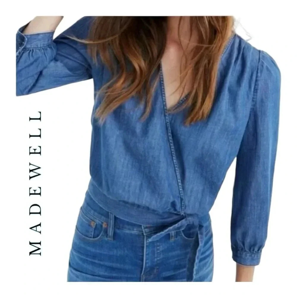 0396W. MADEWELL DENIM WRAP TOP SIZE XSMALL CHAMBRAY BLUE IN COLOR SOLID COLOR